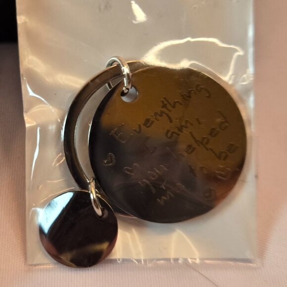 4 KEY RINGS/CHAINS - Picture 5 of 6